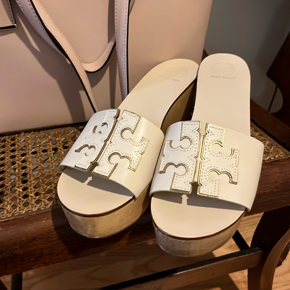 Tory Burch Wedge sandals Bone White 8.5